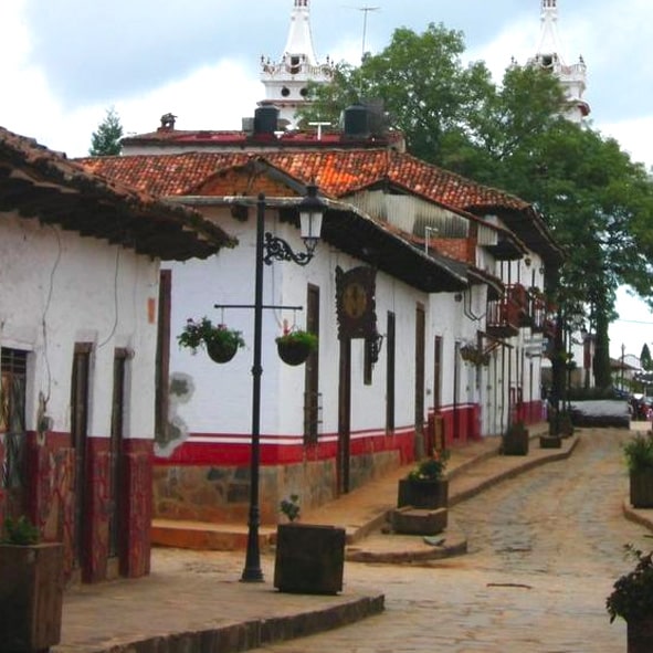 Recorrer pintorescas calles  - MAZAMITLA, PUEBLOS MÁGICOS